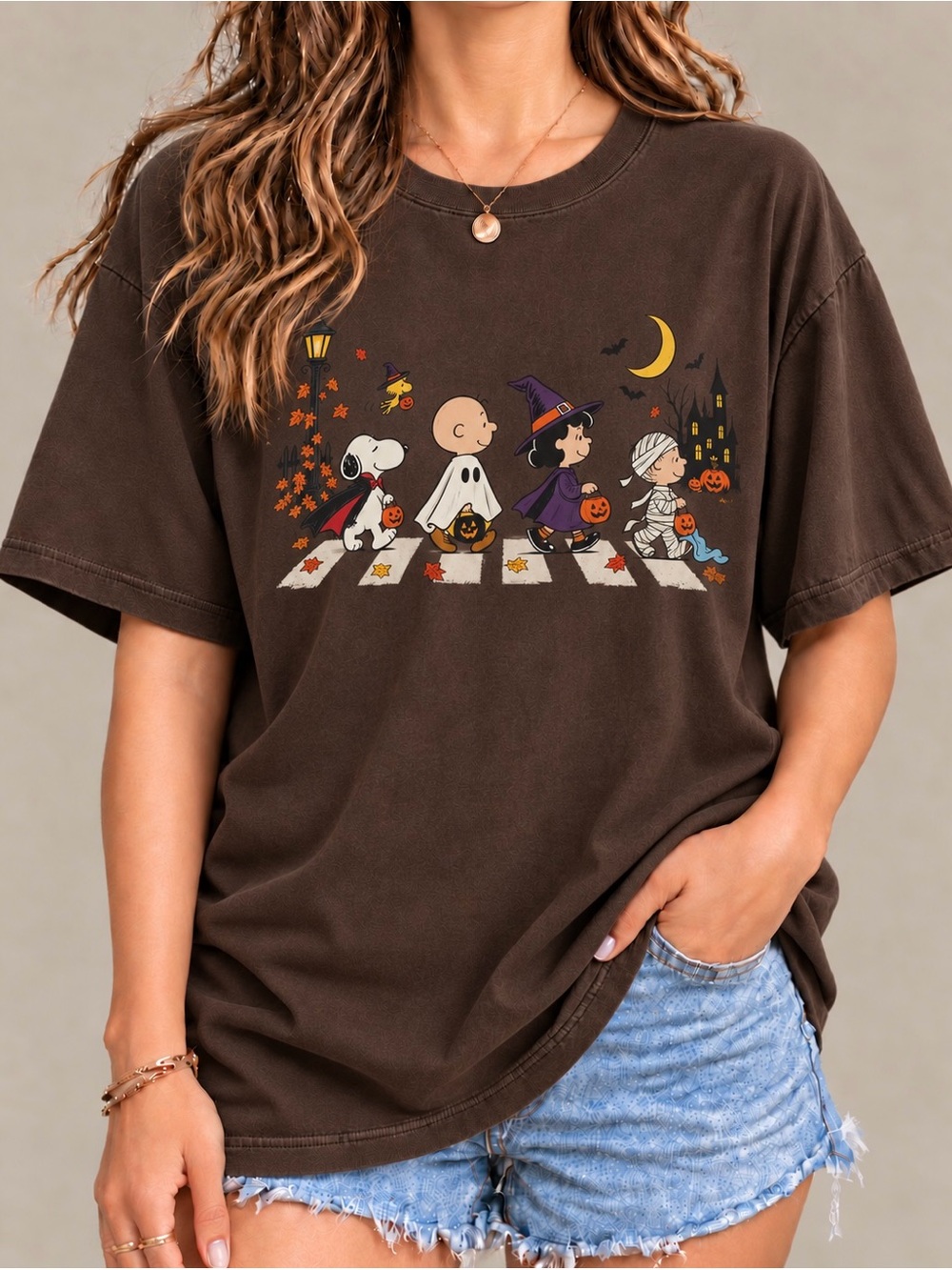 Dark Chocolate Gildan Snoopy Charlie Brown Halloween Tee
